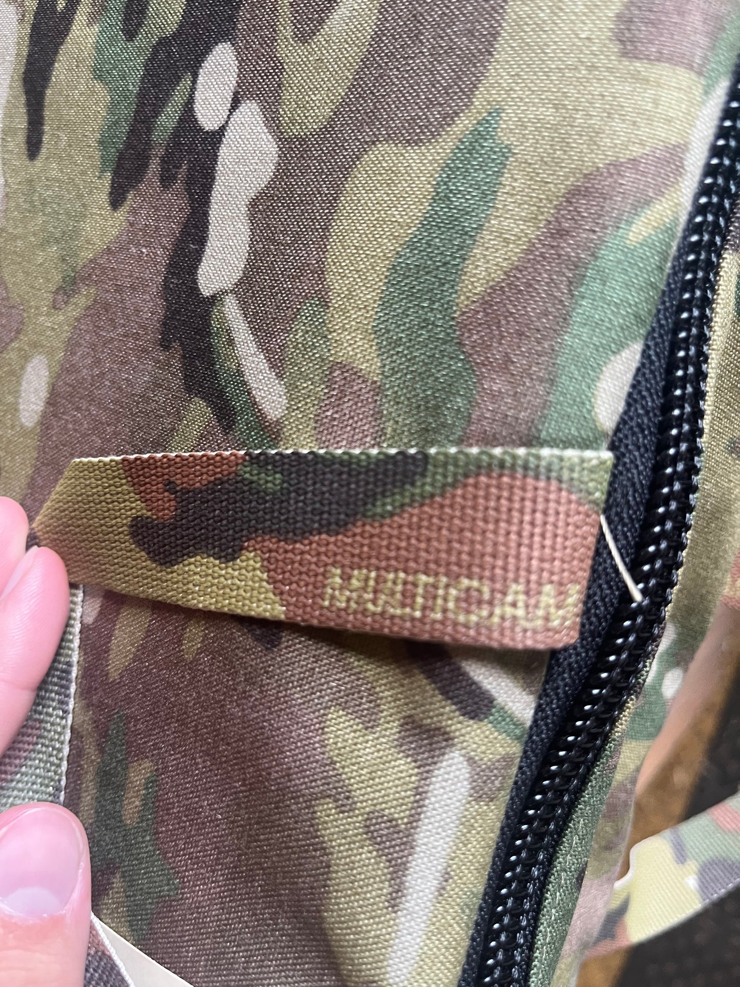 USGI Trauma Sheet Medical Kit Bag Pack Multicam with Shoulder Straps EMPTY