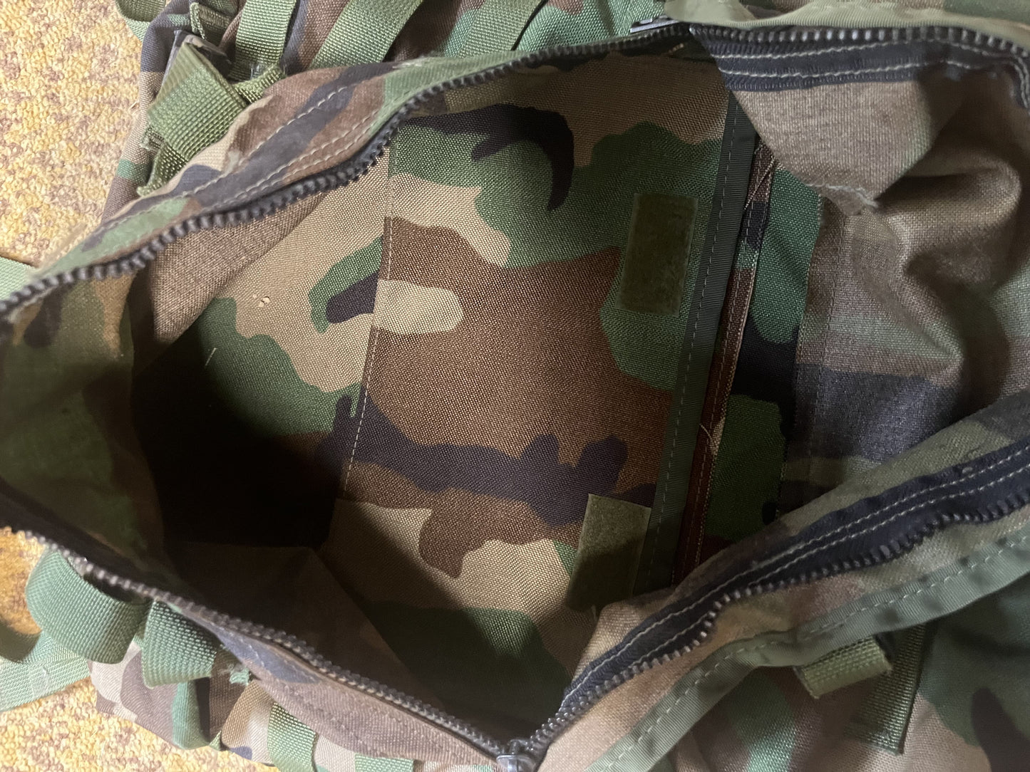 FAIR USGI SDS Woodland MOLLE II Assault Pack With Stiffener