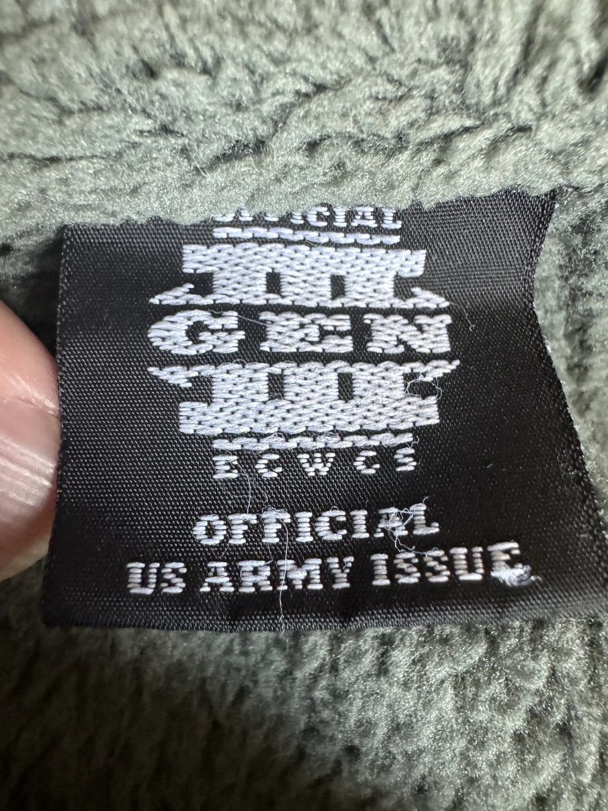 ECWS Large Long Gen 3 Polartec Foliage Green Goodwill Industries NSN: 8415-01-538-6752