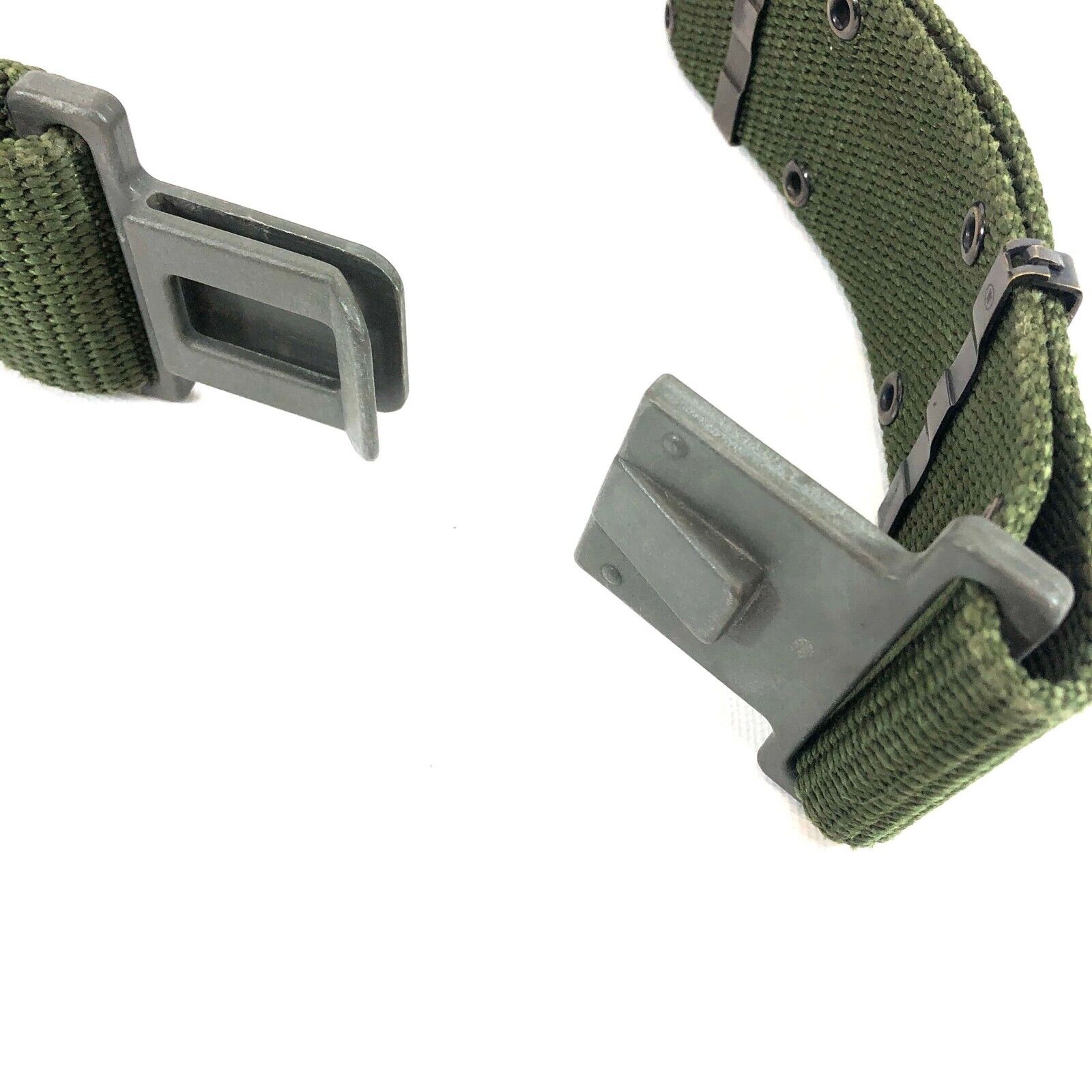 USGI Military Individual Equipment Nylon Utility Belt LC-2 Medium Alice