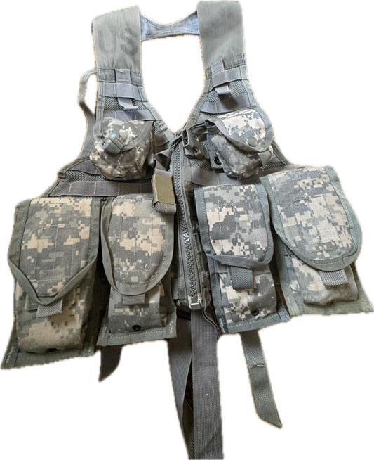 USGI Fighting Load Carrier Vest 7 Pc Kit w/ 6 MOLLE II Pouches ACU UCP US Army