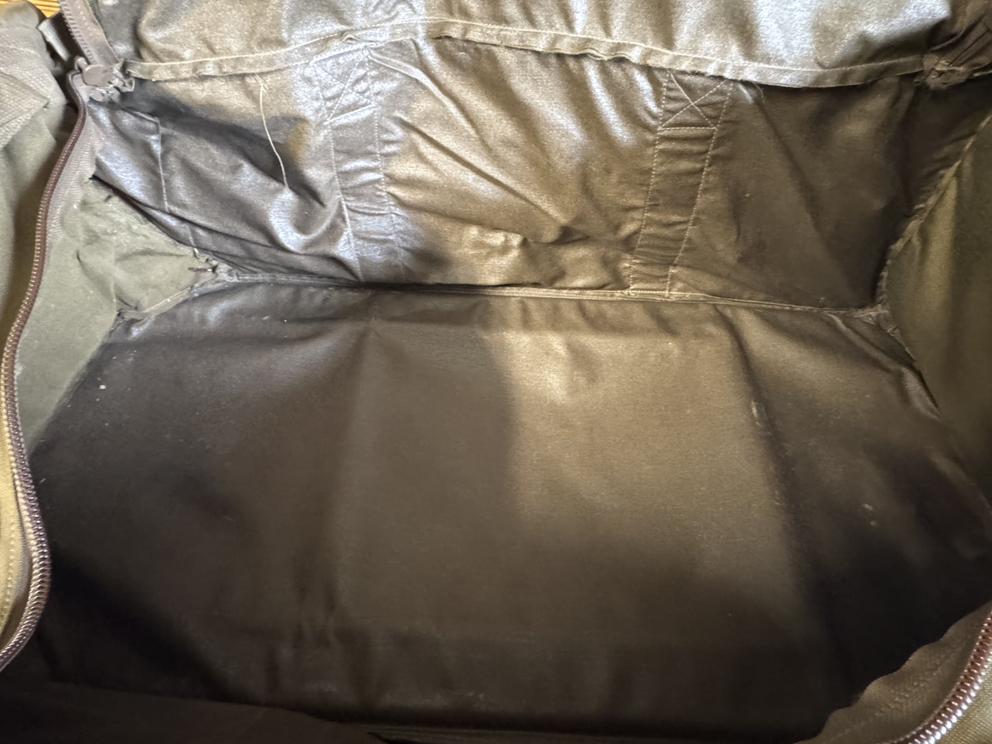 Eagle Industries Long Travel Rolling Cargo (TREC-L) Coyote Brown