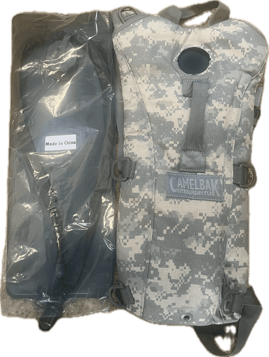 USGI ACU Camelbak Thermobak Hydration System Carrier with NEW Bladder