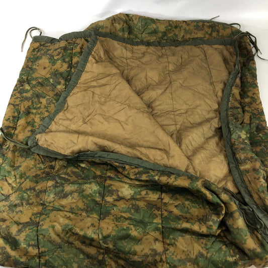 USGI Marpat Woobie Blanket Wet Weather Poncho Liner with Zipper EXCELLENT