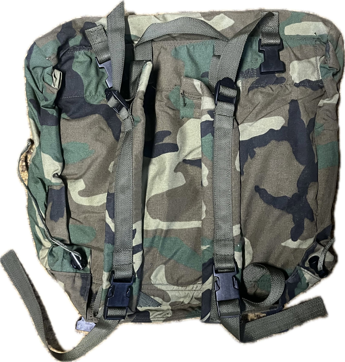 USGI ARMY Patrol Pack Combat Backpack Assault Pack Woodland Camo M81 CFP-90