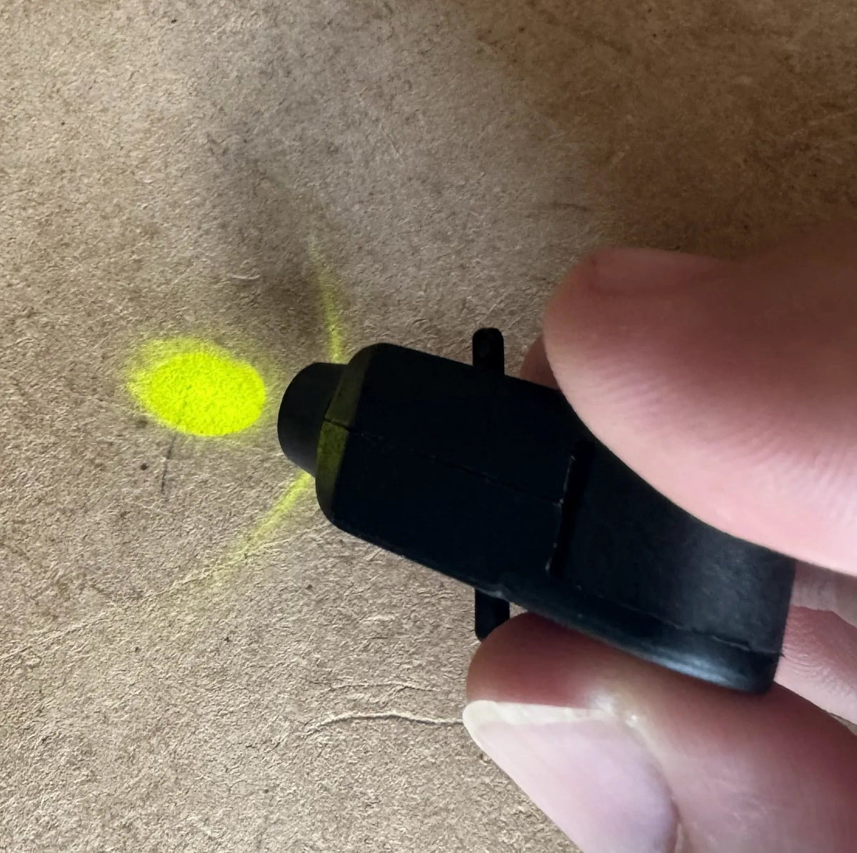 NEW/Unissued USGI Finger Light Visible Green NSN: 6230-01-411-0814