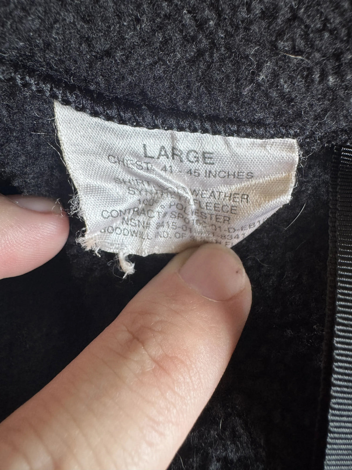USGI Polartec 300 Fleece Jacket XL Goodwill US Army Black NSN 8415-01-461-8341