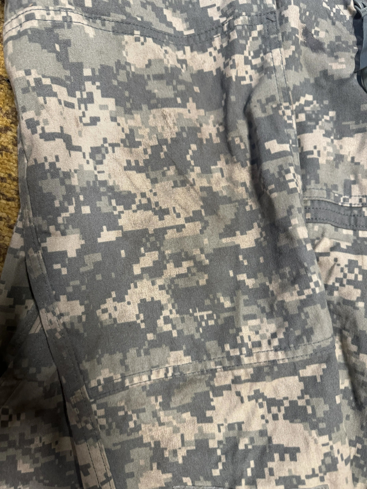 XL ACU Camo Mechanics Coveralls NSN 8415-01-534-7383
