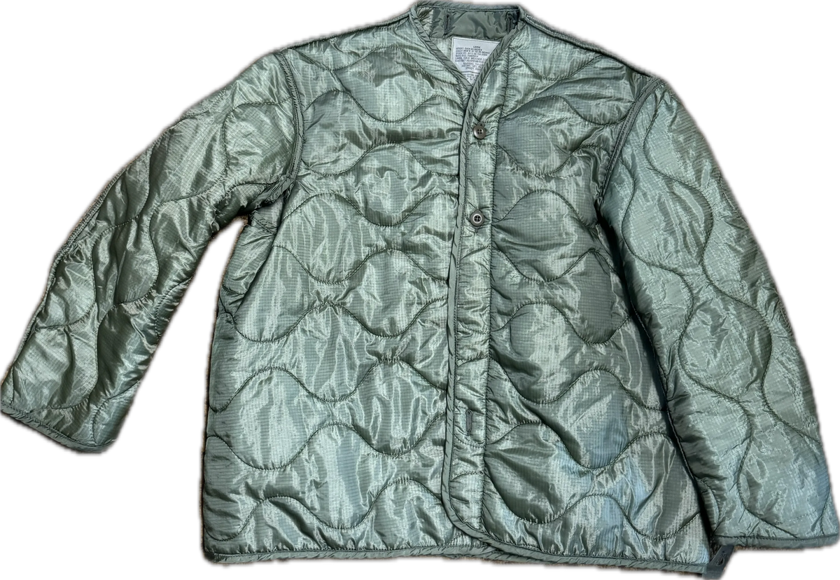 USGI Medium Cold Weather Coat Liner NSN: 8415-00-782-2888 Foilage Green