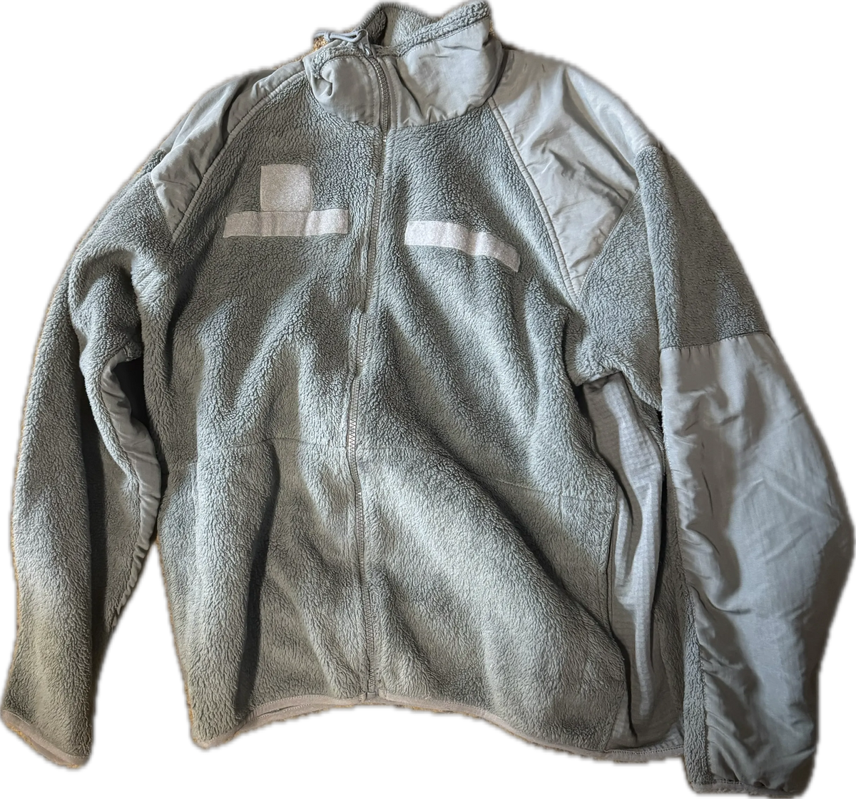 ECWS Large Long Gen 3 Polartec Foliage Green Goodwill Industries NSN: 8415-01-538-6752