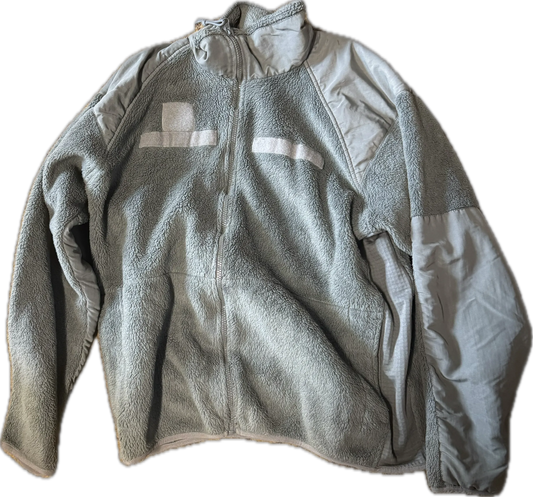 ECWS Large Long Gen 3 Polartec Foliage Green Goodwill Industries NSN: 8415-01-538-6752