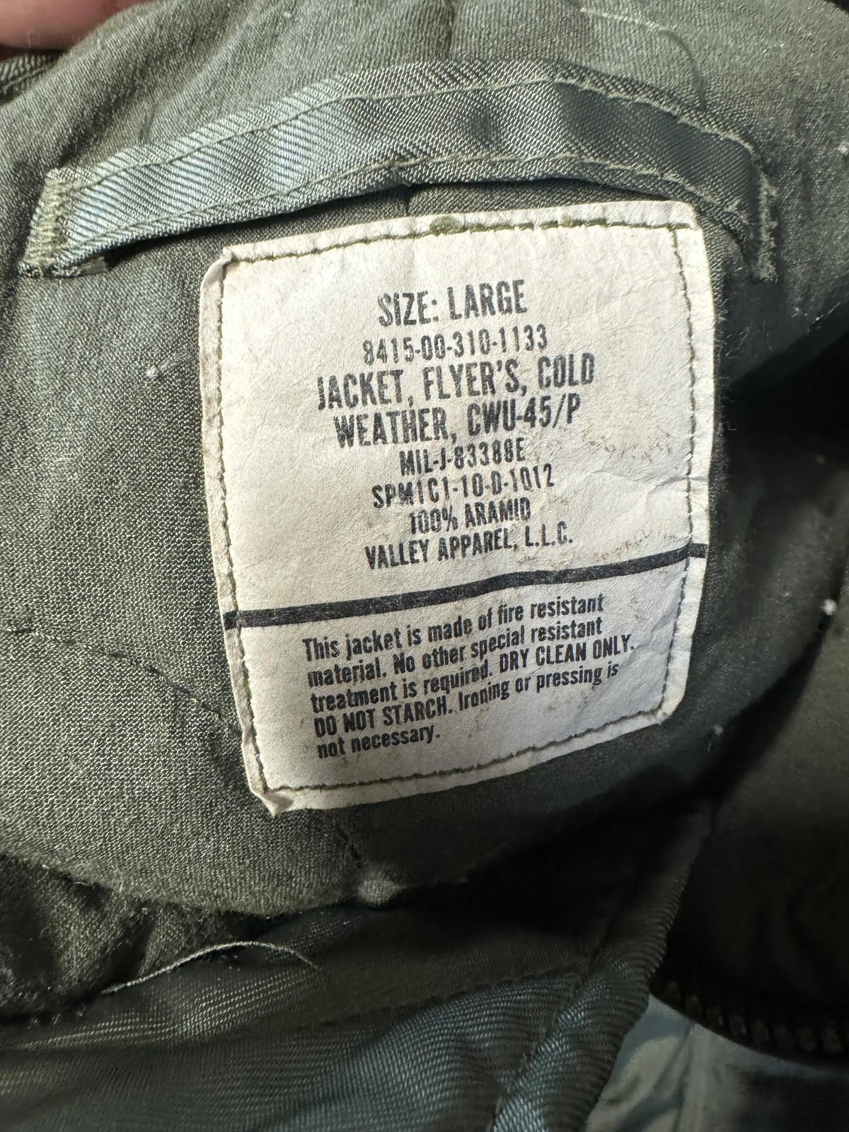 Large Military Jacket 100% Aramid Flyer's Cold Weather 8415-00-310-1133